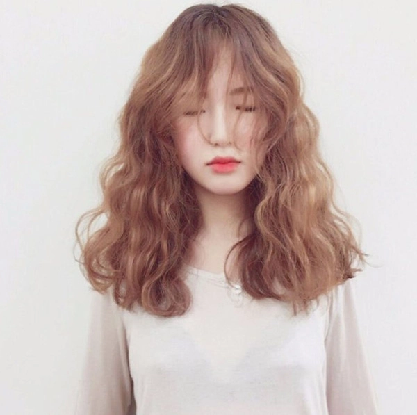 Các quý cô! Hãy gọi chúng tôi là Hanz 