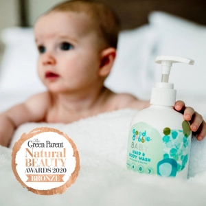 Sữa tắm gội GoodBubble hương lô hội