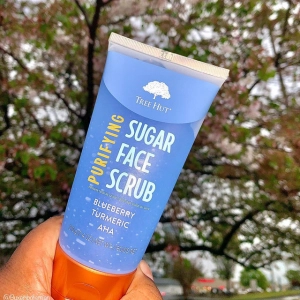                           Tẩy tế bào chết mặt tree hut - face scrub Tree hut - Blueberry & Turmeric                      