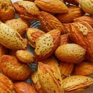 Hạt hạnh nhân Cadita - Mỹ