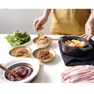 Tương đậu truyền thống Hàn quốc Cj hộp 500g