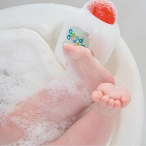 Sữa tắm tạo bọt hương lê gai