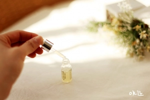 SERUM NK MIRAHEAL – CẢI THIỆN NẾP NHĂN VÀ LÀM TRẮNG DA