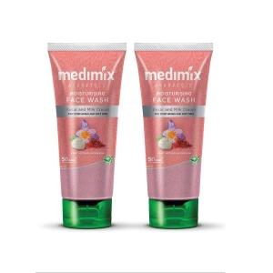 Sữa rửa mặt Medimix Nghệ Tây & Kem Sữa 150ml