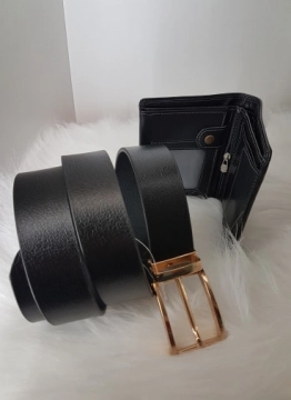 Dây nịt da đen mặt vàng