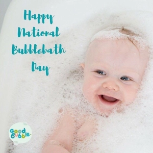 Sữa tắm gội trẻ em hương cloudberry