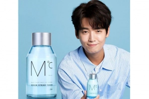 Serum kiềm dầu và dưỡng ẩm Sebum Strike Serum 100ml