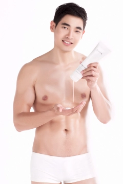 Snail White Body Lotion Qmen - Dưỡng Trắng Da Toàn Thân