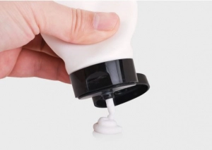 Sữa rửa mặt loại bỏ bã nhờn Relief Foam Cleansing 150g