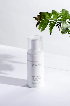 Tea Tree Oil Control Cleanser Qmen