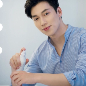 Tinh chất dưỡng trắng MdoC Whitening Essence 100ml