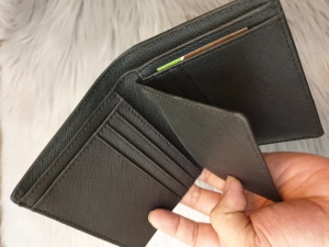 Ví Da Bò Safiano Đen Đứng