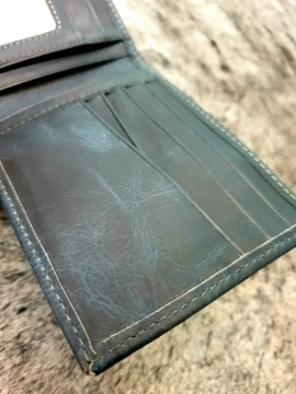 Ví Da Bò Kẹp Viền Đứng