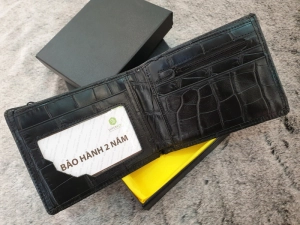 Ví Da Bò Dập Vân Cá Sấu