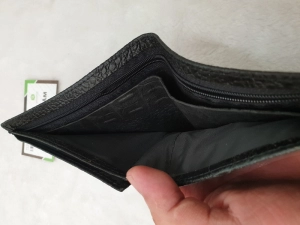 Ví Da Bò Dập Vân Cá Sấu Lá