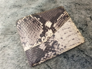 Ví Da Bò Vân Trăn