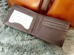 Ví Da Bò Nappa 2 Cefiro Nâu Đứng