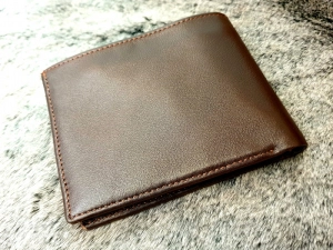 Ví Da Bò Nappa 2 Cefiro Nâu Đứng