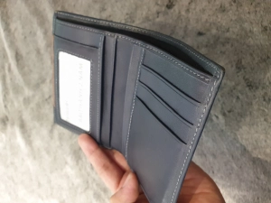 Ví Da Bò Kẹp Viền Đứng