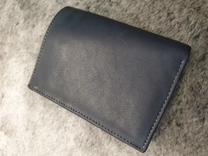 Ví Da Bò Kẹp Viền Đứng