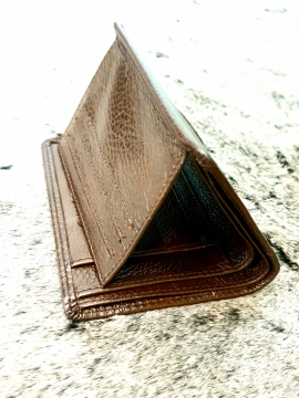 Ví Da Bò Sáp Đứng Boss