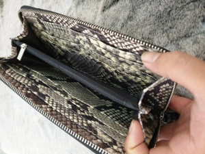 Ví Da Bò Cầm Tay Dập Vân