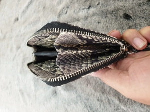 Ví Da Bò Cầm Tay Dập Vân