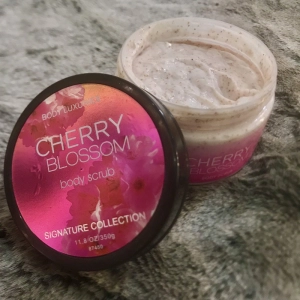 Tẩy Tế Bào Chết Toàn Thân DEAR BODY Body Scrub 350ml