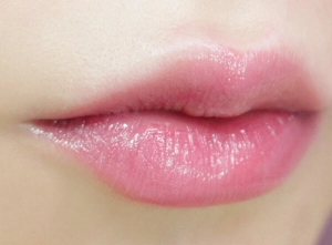 Son dưỡng môi chiết xuất từ trái cây MISS FAIRY