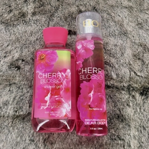 Gel Tắm Nước Hoa DEAR BODY - Dành Cho Nữ - Shower Gel 295ml - CHERRY BLOSSOM
