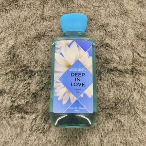 Gel Tắm Nước Hoa DEAR BODY - Dành Cho Nữ - Shower Gel 295ml - DEEP IN LOVE