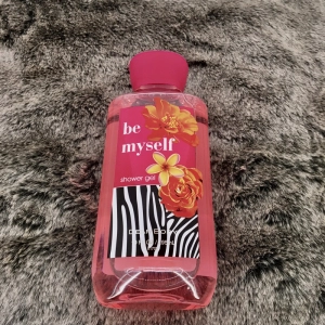Gel Tắm Nước Hoa DEAR BODY - Dành Cho Nữ - Shower Gel 295ml - BE MYSELF